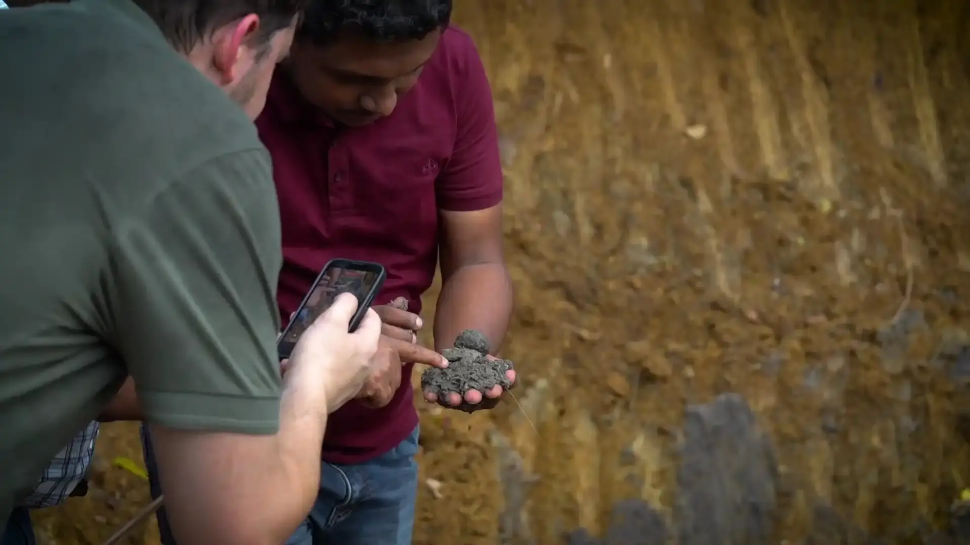 A luxurious and modern hotel room interior at Grand Silver Ray, our hospitality partner.