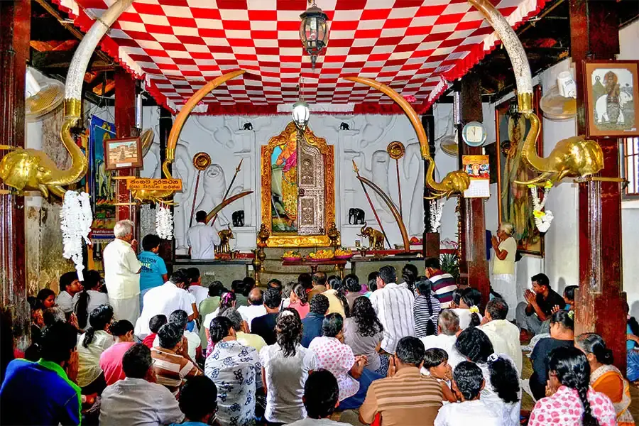 Saman Deviyo (Guardian Deity of Sri Pada)